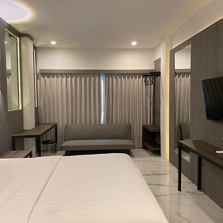 Panfila Hotel Kuta  ภายนอก รูปภาพ