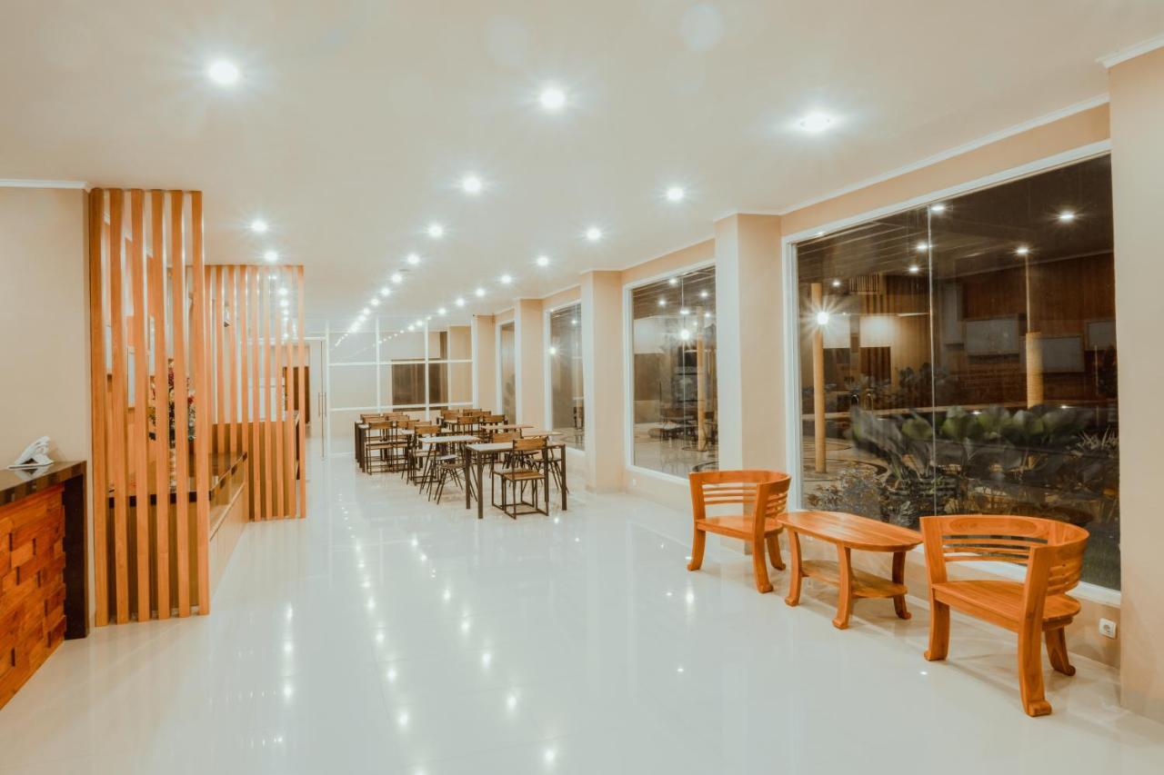 Panfila Hotel Kuta  ภายนอก รูปภาพ